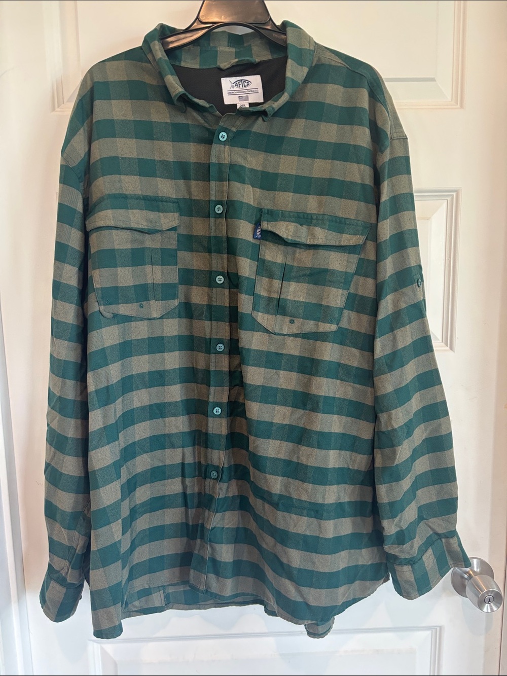 AFTCO FISHING  Hunter Green plaid Long Sleeve Flannel Shirt